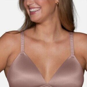 Vanity Fair Buttery Soft Fabric & Lightweight Memory Foam Cups **36B**